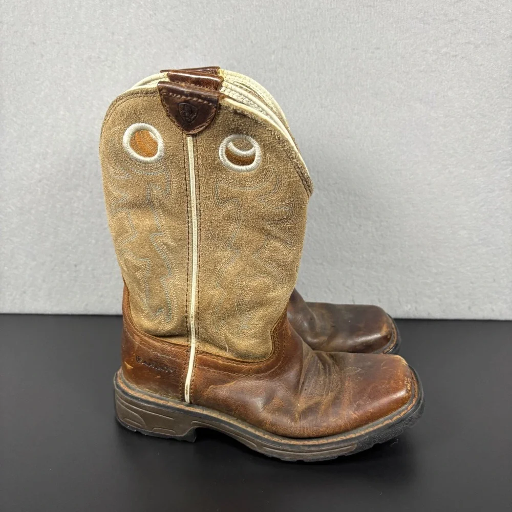 Ariat Workhog Boots Square Toe Unisex Youth Size 2 Cowboy 10008644 Western Brown